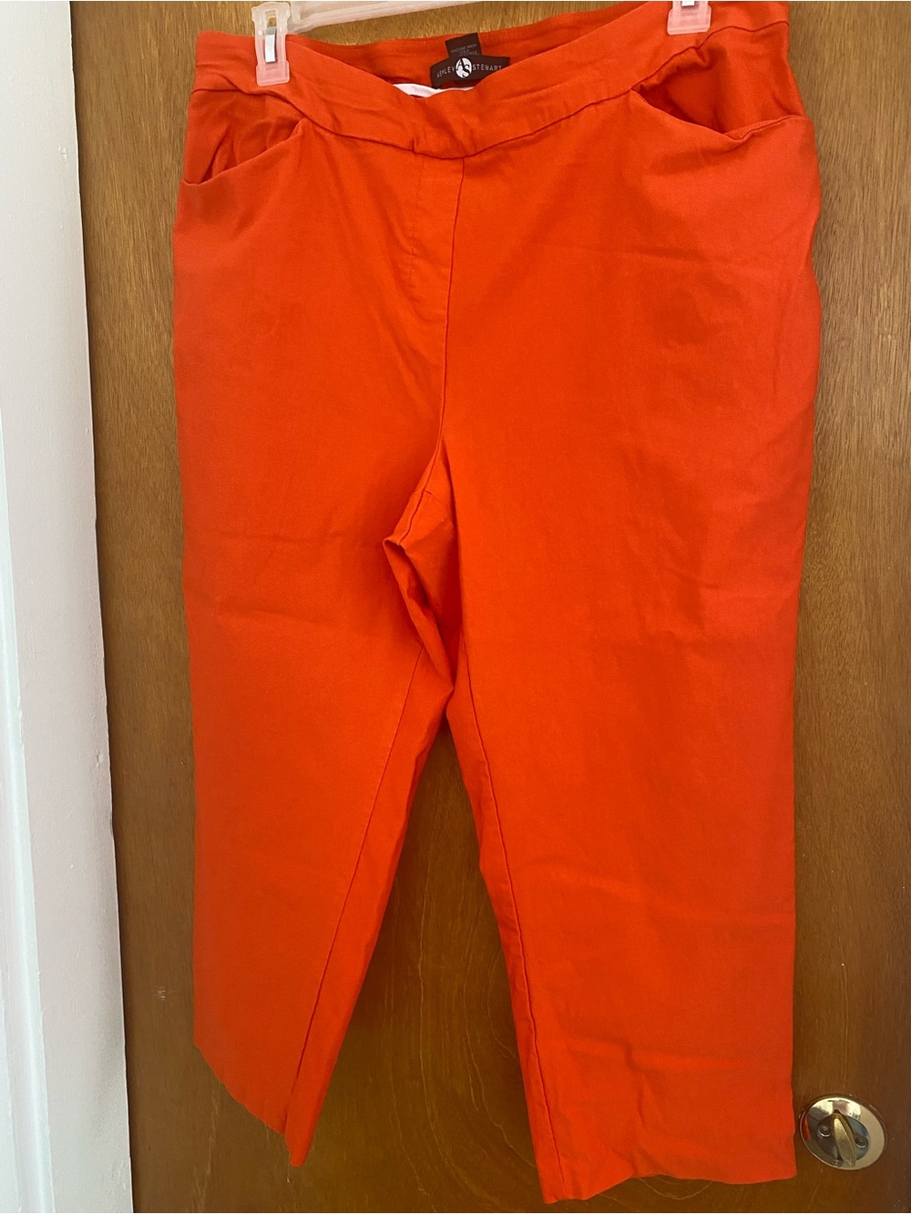 Ashley Stewart Orange Pull-On Capri Pants